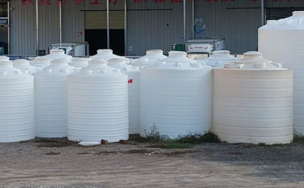 现代物流储存的基石：民乐塑料桶批发采购决策与行业应用全景解析